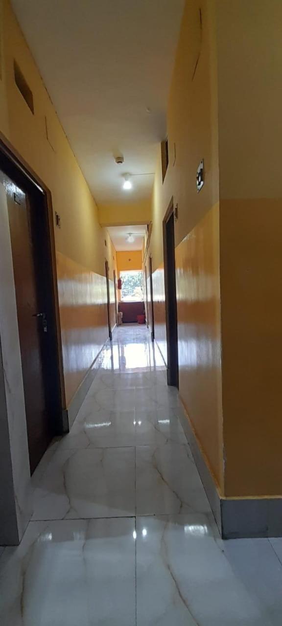 Hotel Narendra Niketan Kalkutta Exterior foto