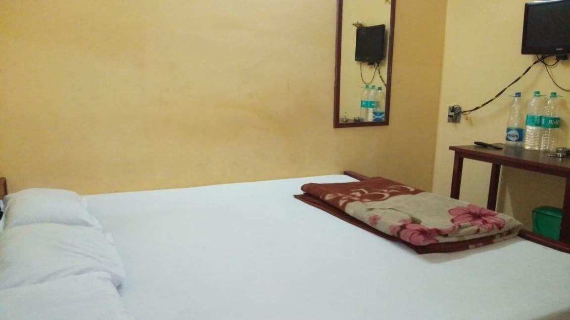 Hotel Narendra Niketan Kalkutta Exterior foto